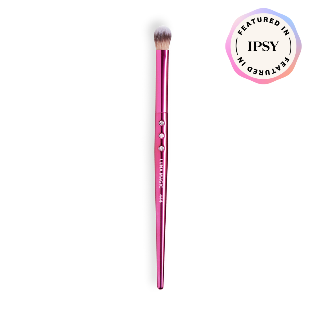 Always on Point: 444 Eyeshadow Brush